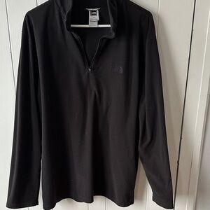 Men's North Face black quarter zip